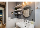 1826 Vahlen St, Madison, WI 53704