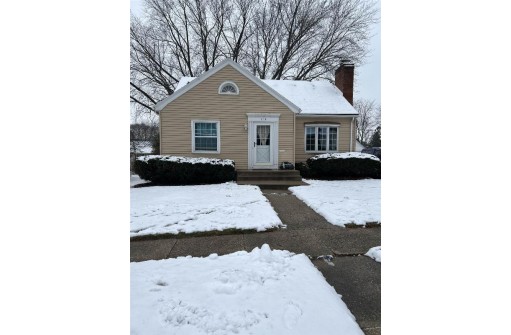 114 S Palmatory St, Horicon, WI 53032