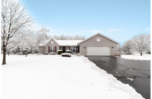 3638 E Rovi Dr, Milton, WI 53563