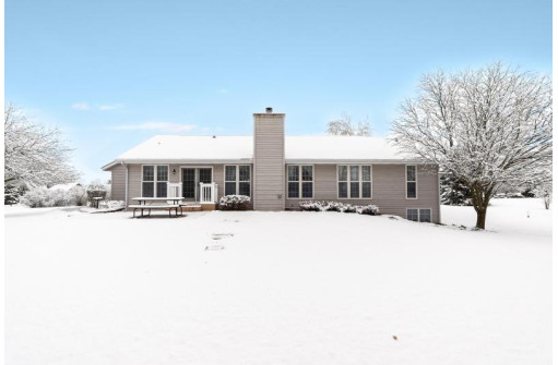 3638 E Rovi Dr, Milton, WI 53563