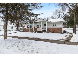 409 E Carroll St Portage, WI 53901