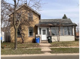 511 W Cook Street Portage, WI 53901