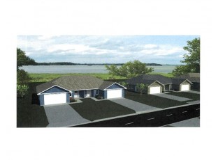 207 Linden Ln Fox Lake, WI 53933