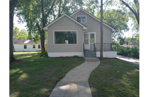 2012 S Dewey Ave, Beloit, WI 53511