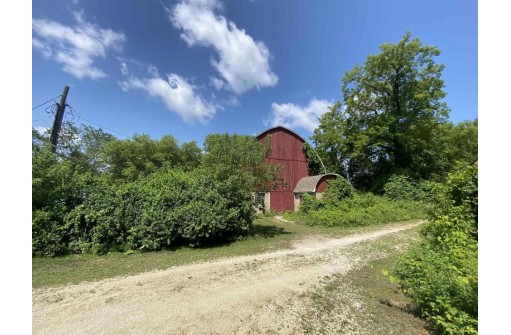 W1194 County Road J, Princeton, WI 54968