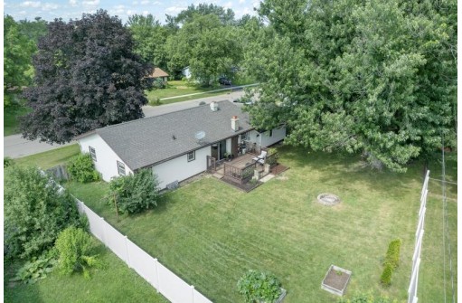 1943 River View Dr, Janesville, WI 53546
