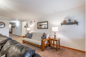 1822-5 Parkland Dr 0705