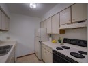 1026 S Sunnyvale Ln F, Madison, WI 53713