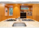 7626 Kenyon Dr, Middleton, WI 53562