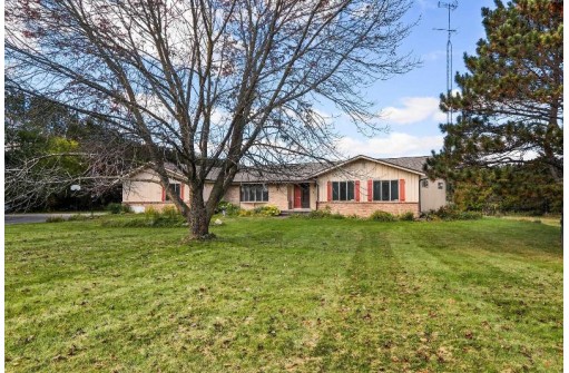 S4323 County Road A, Baraboo, WI 53913