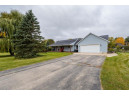 W5901 Hedrick Dr, Fort Atkinson, WI 53538