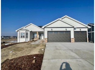 4084 Royal View Dr DeForest, WI 53532