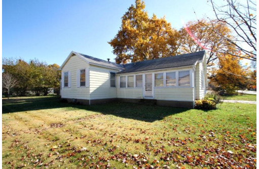 510 Jackson St, Sauk City, WI 53583