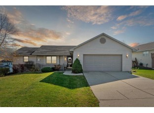 3743 Ridge Dr Janesville, WI 53548