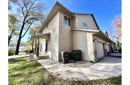 1718 W Main St 1, Stoughton, WI 53589