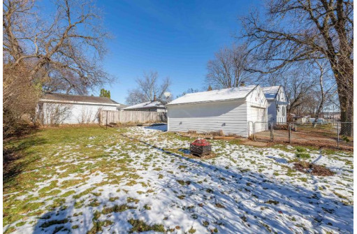 802 Jacobson Ave, Madison, WI 53714