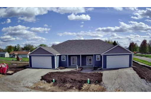 1035 Tanager St, Waupun, WI 53963