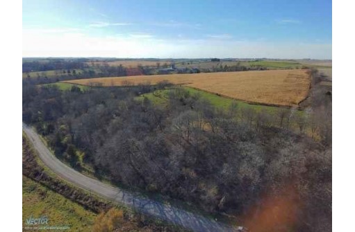 28758 County Road W, Hazel Green, WI 53811-0000