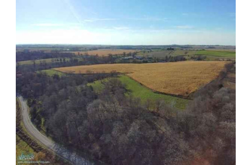 28758 County Road W, Hazel Green, WI 53811-0000