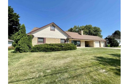 134 Webster St, Beaver Dam, WI 53916