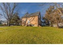 918 5th St, New Glarus, WI 53574