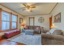 918 5th St, New Glarus, WI 53574