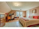 918 5th St, New Glarus, WI 53574