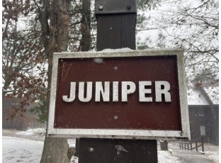 1 Juniper Tr 1 Wisconsin Dells, WI 53965