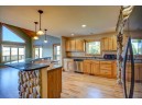 2725 Coffeytown Rd, Cottage Grove, WI 53527