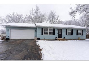 404 Prairie View Cir Milton, WI 53563