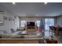 807 Hawthorn Dr, Sun Prairie, WI 53590