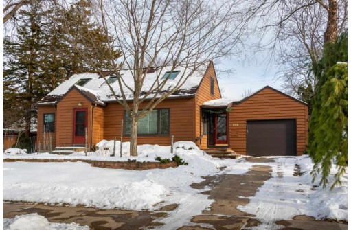 505 Woodside Terr, Madison, WI 53711