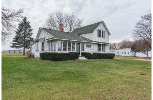 W11603 Hwy 127, Portage, WI 53901