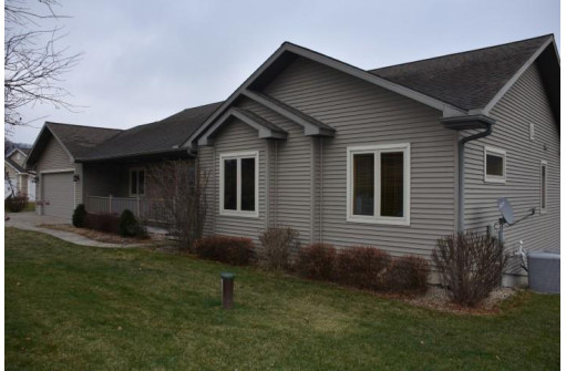 25649 Hillside Ln, Richland Center, WI 53581