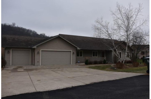 25649 Hillside Ln, Richland Center, WI 53581