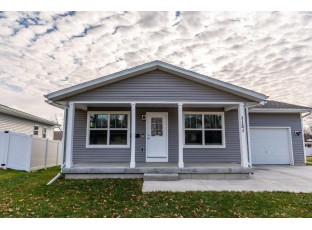 1151 Vandenburg St Sun Prairie, WI 53590