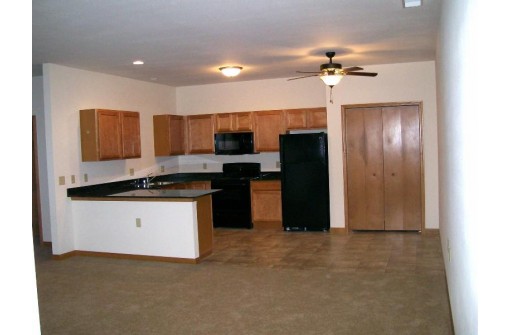 1425 Cody Pky, Platteville, WI 53534