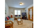 52 Millstone Rd, Madison, WI 53717