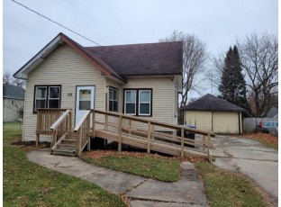 250 W Caroline St Markesan, WI 53946