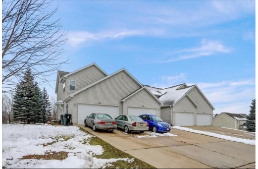 231-239 Talon Pl, Sun Prairie, WI 53590