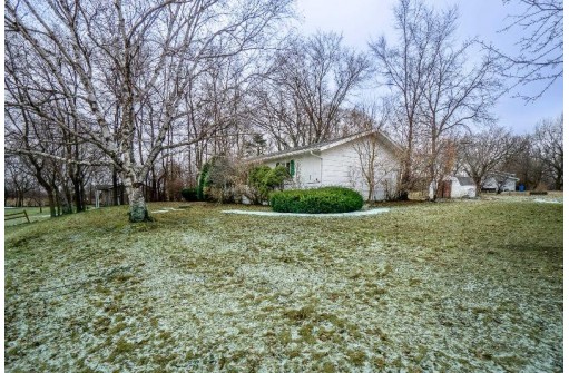 3237 Rising Sun Rd, Sun Prairie, WI 53590