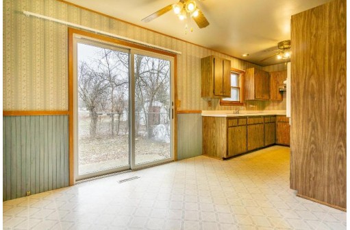 3237 Rising Sun Rd, Sun Prairie, WI 53590