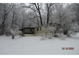 17435 Dayton Ridge Rd Richland Center, WI 53581