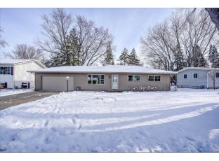 417 Anderson St DeForest, WI 53532