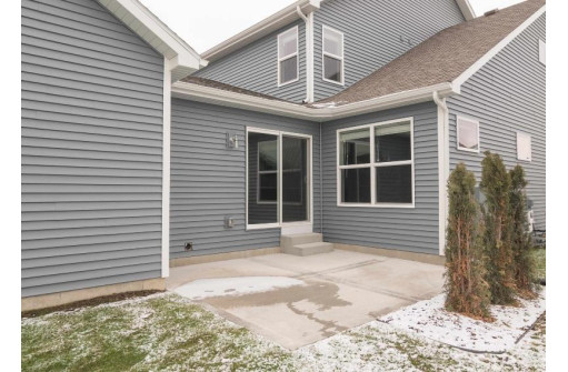 2162 Rosenberg Ln, Sun Prairie, WI 53590