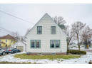 817 Broadway St, Baraboo, WI 53913