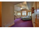 S4142 Whispering Pines Dr, Baraboo, WI 53913
