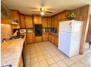 W2923 Green Isle Dr, Fort Atkinson, WI 53538