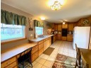 W2923 Green Isle Dr, Fort Atkinson, WI 53538