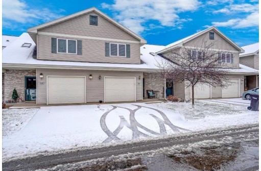 322 Alpine Meadows Cir, Oregon, WI 53575